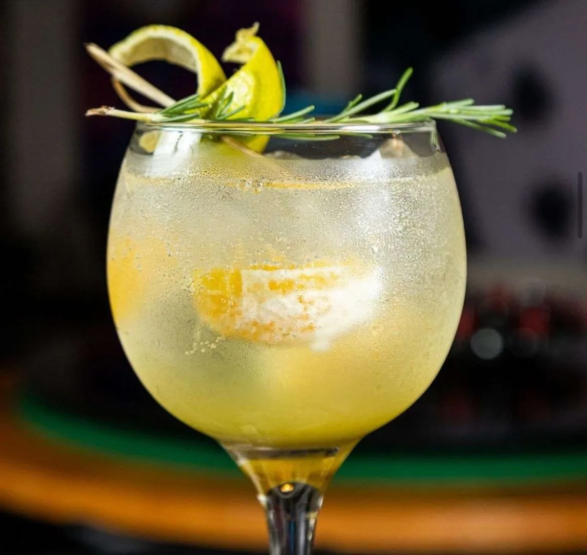 Snooker Bar - Bares em Itatiba em Itatiba, SP